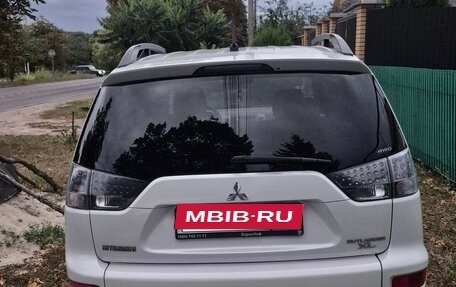 Mitsubishi Outlander III рестайлинг 3, 2011 год, 1 150 000 рублей, 7 фотография