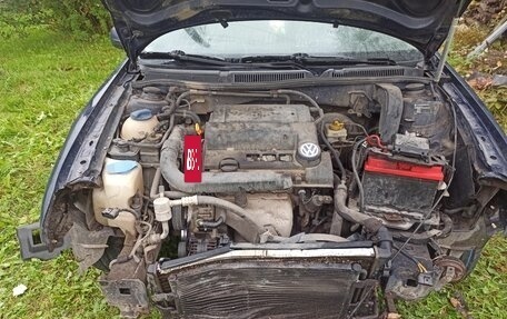 Volkswagen Bora, 2002 год, 180 000 рублей, 2 фотография