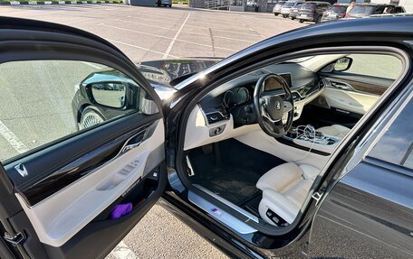 BMW 7 серия, 2016 год, 4 300 000 рублей, 12 фотография