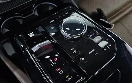 BMW 5 серия, 2024 год, 6 320 000 рублей, 4 фотография