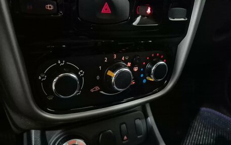 Renault Duster I рестайлинг, 2014 год, 780 000 рублей, 21 фотография
