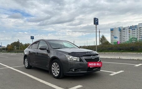 Chevrolet Cruze II, 2012 год, 650 000 рублей, 3 фотография