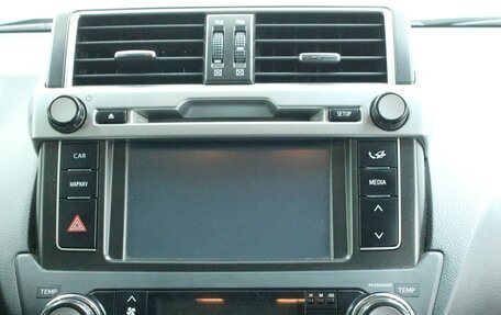 Toyota Land Cruiser Prado 150 рестайлинг 2, 2017 год, 3 995 000 рублей, 17 фотография