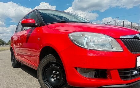 Skoda Fabia II, 2014 год, 670 000 рублей, 3 фотография