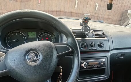 Skoda Fabia II, 2014 год, 670 000 рублей, 21 фотография