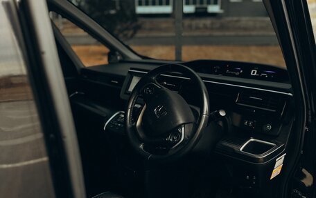 Honda Stepwgn IV, 2015 год, 1 800 000 рублей, 3 фотография