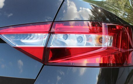 Skoda Superb III рестайлинг, 2021 год, 2 350 000 рублей, 21 фотография