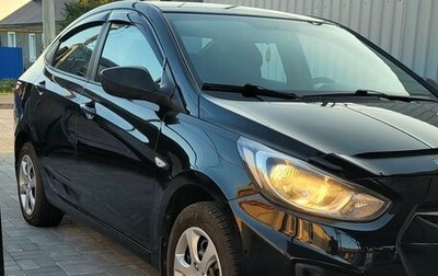Hyundai Solaris II рестайлинг, 2013 год, 695 000 рублей, 1 фотография