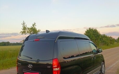 Hyundai Grand Starex Grand Starex I рестайлинг 2, 2015 год, 3 000 000 рублей, 3 фотография
