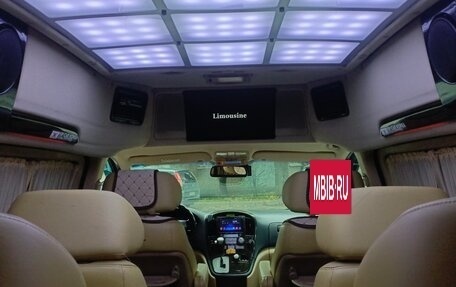 Hyundai Grand Starex Grand Starex I рестайлинг 2, 2015 год, 3 000 000 рублей, 34 фотография
