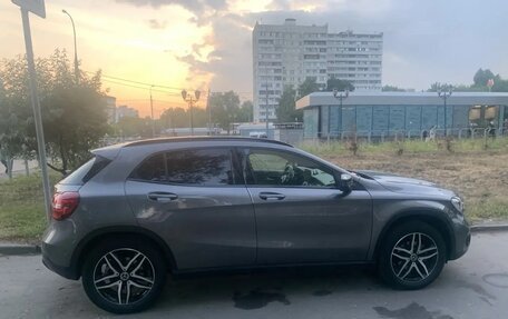 Mercedes-Benz GLA, 2019 год, 2 250 000 рублей, 9 фотография