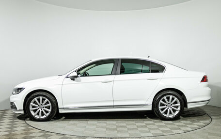 Volkswagen Passat B8 рестайлинг, 2018 год, 2 490 000 рублей, 8 фотография
