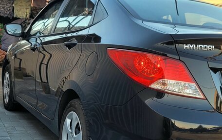 Hyundai Solaris II рестайлинг, 2013 год, 695 000 рублей, 3 фотография