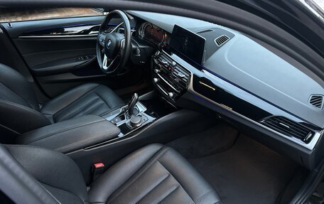 BMW 5 серия, 2017 год, 2 099 000 рублей, 9 фотография