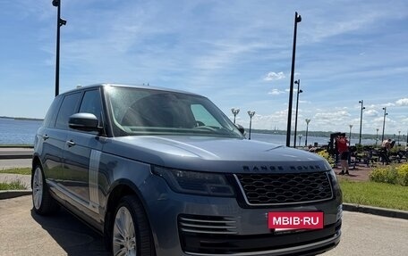 Land Rover Range Rover IV рестайлинг, 2018 год, 6 200 000 рублей, 9 фотография
