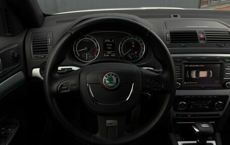 Skoda Octavia RS, 2011 год, 1 250 000 рублей, 12 фотография