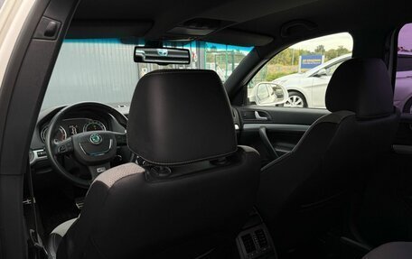 Skoda Octavia RS, 2011 год, 1 250 000 рублей, 17 фотография