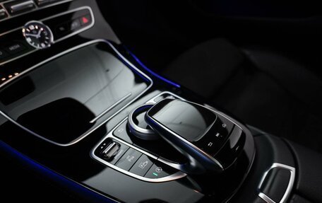 Mercedes-Benz E-Класс, 2016 год, 2 899 050 рублей, 19 фотография