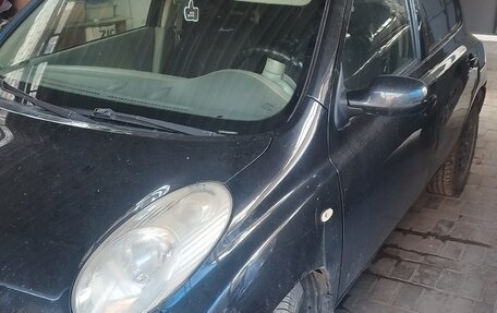 Nissan Micra III, 2004 год, 350 000 рублей, 2 фотография