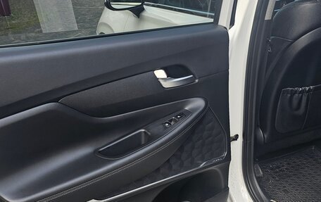 Hyundai Santa Fe IV, 2019 год, 3 449 000 рублей, 13 фотография