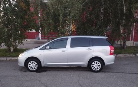 Toyota Wish II, 2003 год, 750 000 рублей, 4 фотография