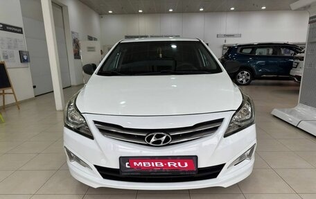 Hyundai Solaris II рестайлинг, 2015 год, 849 900 рублей, 2 фотография