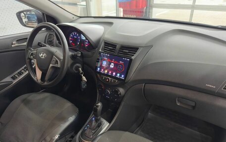 Hyundai Solaris II рестайлинг, 2015 год, 849 900 рублей, 9 фотография