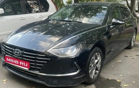 Hyundai Sonata VIII, 2020 год, 1 300 000 рублей, 3 фотография