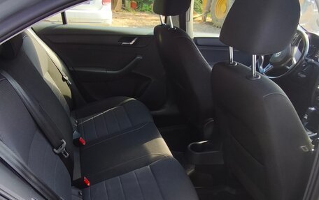 Skoda Rapid I, 2016 год, 930 000 рублей, 10 фотография