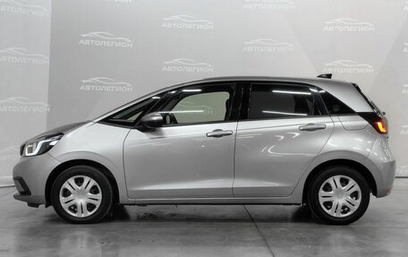 Honda Fit, 2022 год, 1 250 000 рублей, 2 фотография