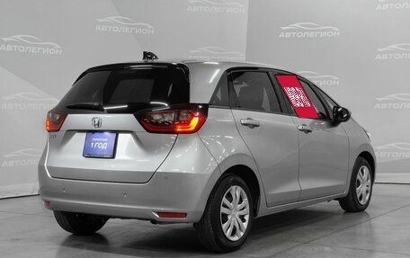 Honda Fit, 2022 год, 1 250 000 рублей, 5 фотография