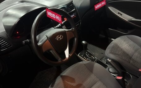 Hyundai Solaris II рестайлинг, 2015 год, 920 000 рублей, 8 фотография