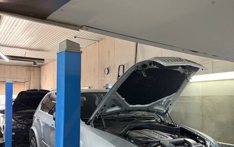 BMW X5, 2011 год, 3 100 000 рублей, 2 фотография