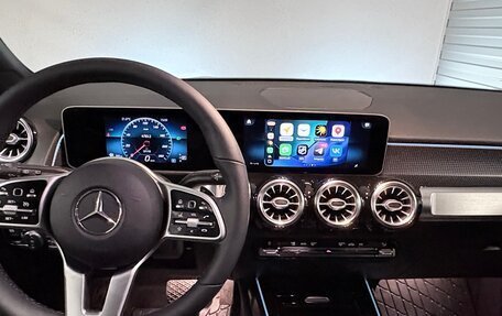 Mercedes-Benz GLB, 2020 год, 4 300 000 рублей, 3 фотография