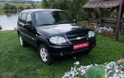 Chevrolet Niva I рестайлинг, 2011 год, 600 000 рублей, 1 фотография