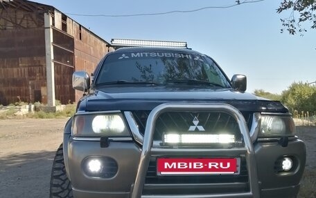 Mitsubishi Pajero Sport II рестайлинг, 2001 год, 750 000 рублей, 7 фотография