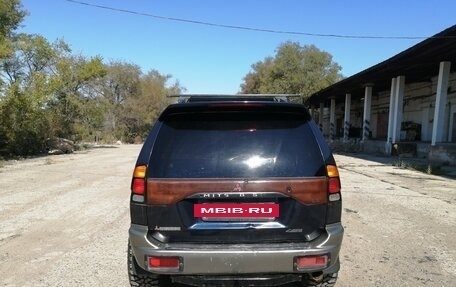 Mitsubishi Pajero Sport II рестайлинг, 2001 год, 750 000 рублей, 3 фотография