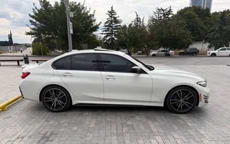 BMW 3 серия, 2022 год, 5 495 000 рублей, 2 фотография