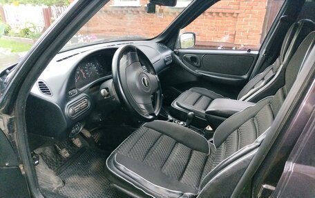 Chevrolet Niva I рестайлинг, 2011 год, 600 000 рублей, 10 фотография