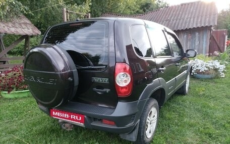 Chevrolet Niva I рестайлинг, 2011 год, 600 000 рублей, 6 фотография