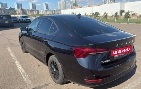 Skoda Octavia IV, 2021 год, 2 480 000 рублей, 8 фотография