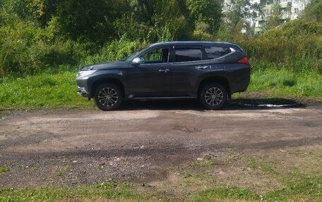 Mitsubishi Pajero Sport III рестайлинг, 2017 год, 2 650 000 рублей, 1 фотография