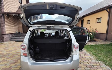 Toyota Verso I, 2010 год, 900 000 рублей, 8 фотография