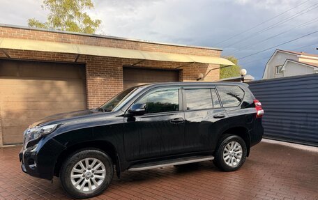 Toyota Land Cruiser Prado 150 рестайлинг 2, 2014 год, 2 850 000 рублей, 8 фотография