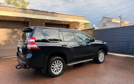 Toyota Land Cruiser Prado 150 рестайлинг 2, 2014 год, 2 850 000 рублей, 12 фотография