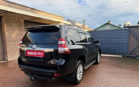 Toyota Land Cruiser Prado 150 рестайлинг 2, 2014 год, 2 850 000 рублей, 13 фотография