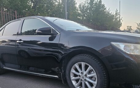 Toyota Camry, 2012 год, 1 400 000 рублей, 5 фотография