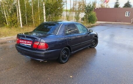 Mitsubishi Carisma I, 2002 год, 145 000 рублей, 2 фотография