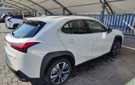 Lexus UX I, 2022 год, 4 100 000 рублей, 3 фотография