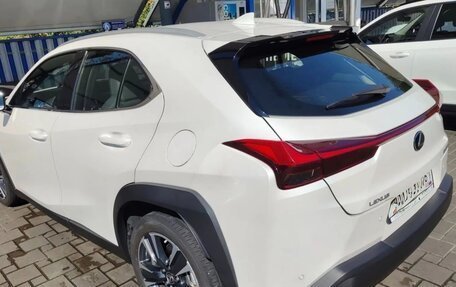 Lexus UX I, 2022 год, 4 100 000 рублей, 6 фотография